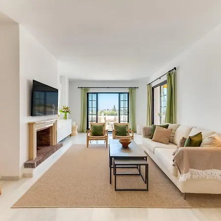 Vacation I Aldea Blanca, Luxury Duplex, Sea View, Walking Distance To Puerto Banus Apartment