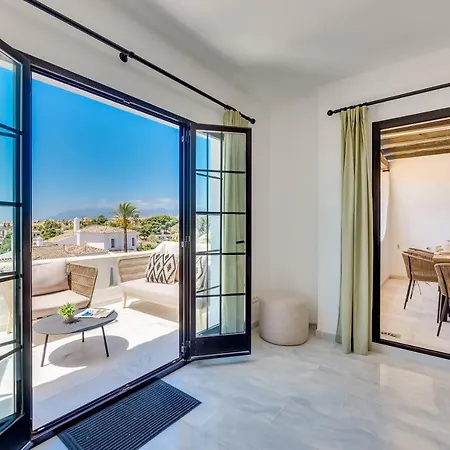 Apartment Vacation I Aldea Blanca, Luxury Duplex, Sea View, Walking Distance To Puerto Banus *