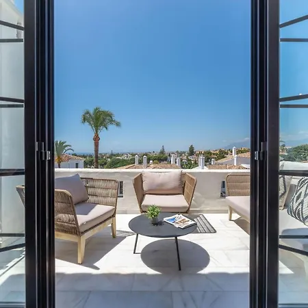 Vacation I Aldea Blanca, Luxury Duplex, Sea View, Walking Distance To Puerto Banus Apartment
