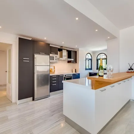 Vacation I Aldea Blanca, Luxury Duplex, Sea View, Walking Distance To Puerto Banus Marbella