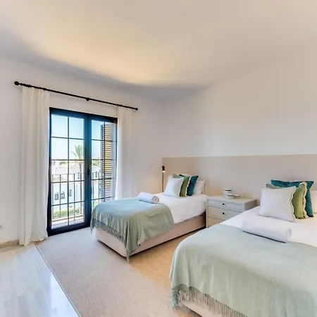Vacation I Aldea Blanca, Luxury Duplex, Sea View, Walking Distance To Puerto Banus Marbella