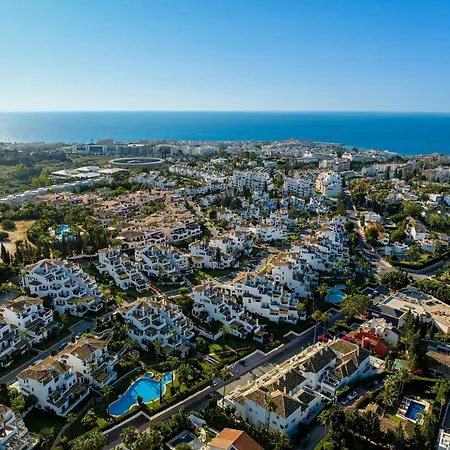 Apartment Vacation I Aldea Blanca, Luxury Duplex, Sea View, Walking Distance To Puerto Banus *
